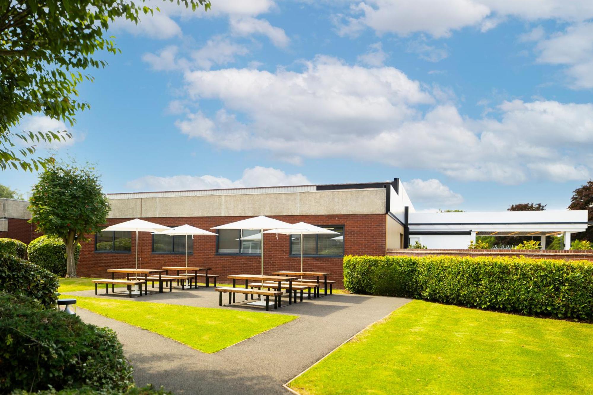 Holiday Inn Coventry M6, J2 By Ihg Ngoại thất bức ảnh